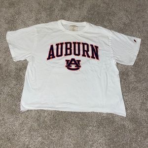 Cropped Auburn T-shirt!